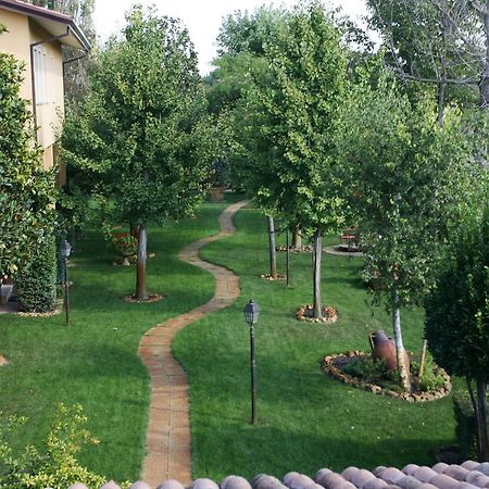 Ristorante Albergo Al Capitello Megliadino San Vitale Kültér fotó